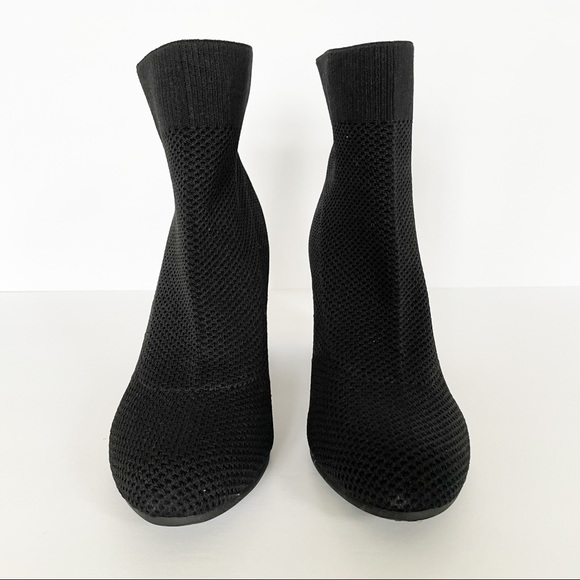 Seven Dials Women Bootie Teatime Closed Toe Ankle Boots Black Slip On 9.5 Fabric - Picture 7 of 10